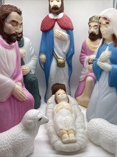 VTG Empire Nativity 8 Piece Christmas Lighted Blow Mold