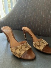 vintage-gucci-heels