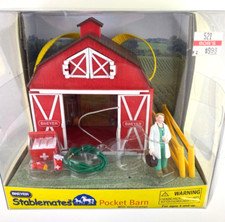 Breyer 2005 STABLEMATES POCKET BARN w Veterinarian - Missing Horse