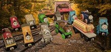 Lot Of 14 Vintage Magnetic Wooden Thomas The Train Car & Friends Trains