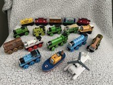 Lot of 18 Vintage Thomas The Tank Train Wooden Engines And Cars