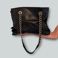 vintage-prada-crossbody-bag