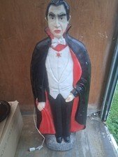 Vintage BELA LUGOSI Dracula Don Featherstone Halloween Lighted Blow Mold