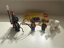 Vintage Lego 6042 Castle Crusaders Dungeon Hunters Minifigures And Manual