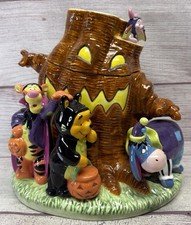 Winnie the Pooh & Friends Halloween Cookie Jar 1999 Vintage Disney, Original Box