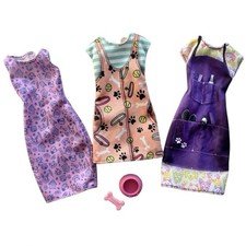Barbie Dog Groomer Dress Lot Bone & Food Bowl Puppy Paw Print Doll Clothes