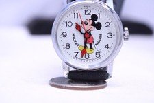 Bradley Mickey Mouse Disney 1970s Vintage Wind-Up Watch Swiss Made Red hands