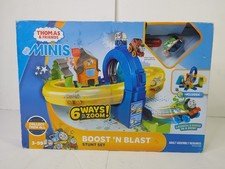 Thomas and Friends Minis Boost 'N Blast Stunt Set w Exclusive Mini New Sealed