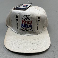Vintage Chicago Bulls 1992 NBA Finals SnapBack Hat Cap 90s NBA Universal Jordan
