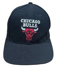 Vintage Chicago Bulls Snapback Hat Black Wool Blend Cap NBA USA Made 90s