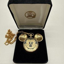 mickey-mouse-pocket-watch