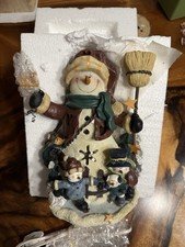 Vintage Lighted Snowman Family Scene Resin Christmas Decor Indoor Lamp