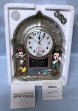 DISNEY MICKEY & CO. SEIKO CLOCK Flashing Lights & Musical Alarm Vintage (A1)
