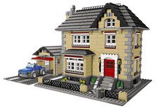 LEGO Creator 3-in-1 Model Town House 4954 In 2007 Used Retired Complete