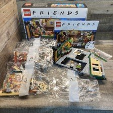 LEGO Ideas FRIENDS Set 21319 Complete Set CENTRAL PERK -2 Open & 4 Sealed Bags