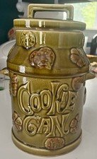 Vintage 1960s "Cookie Can" jar made in Japan.
