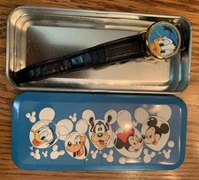 Vintage Donald Duck Disney Store Watch WORKS! TESTED W/ Case Walt Mickey 80s 90s