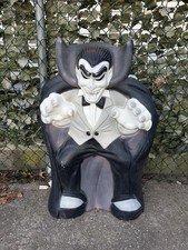 VINTAGE EMPIRE DRACULA 36” HALLOWEEN LIGHTED BLOW MOLD
