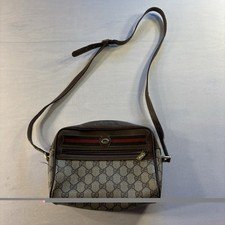 vintage-gucci-crossbody-bag