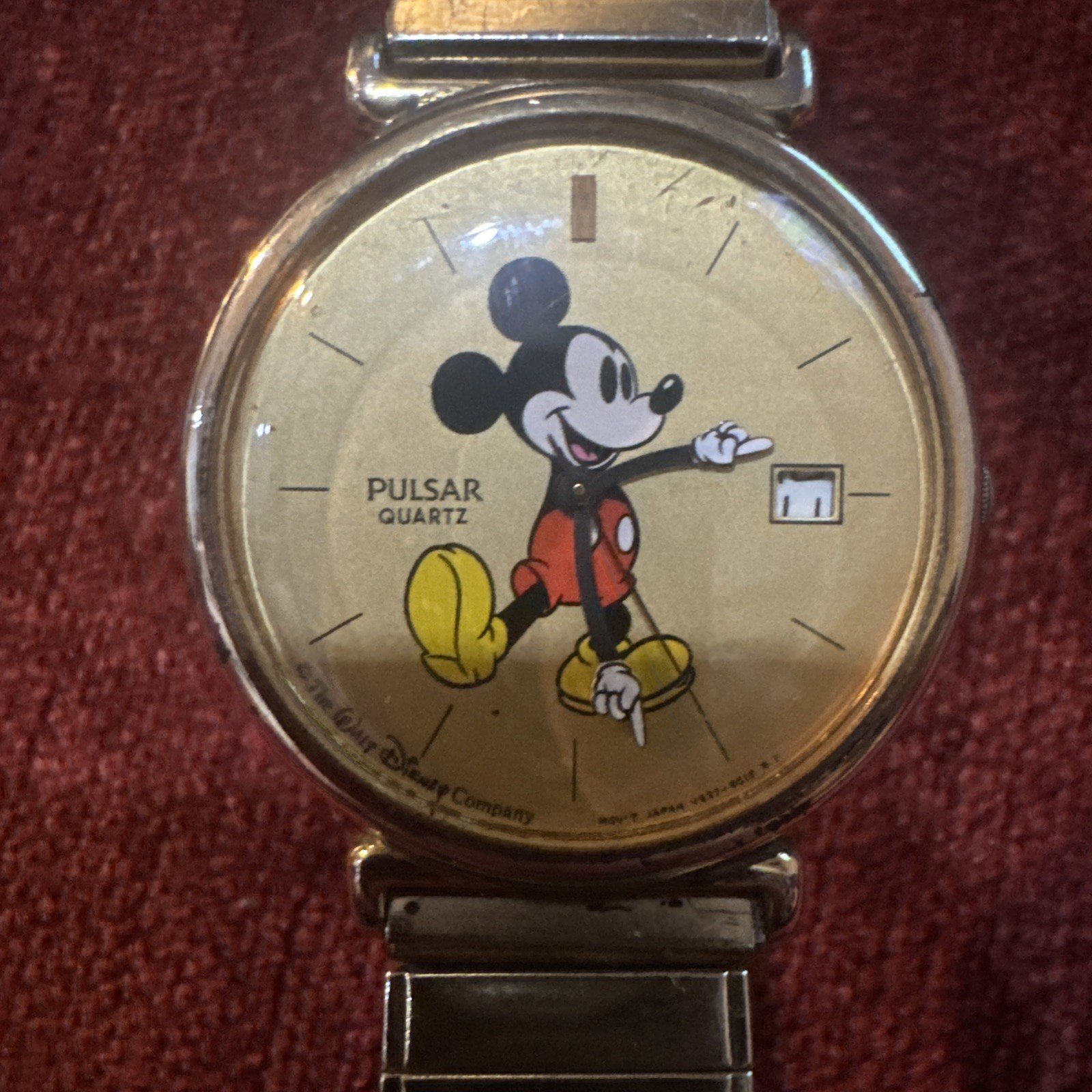 Vintage Pulsar Quartz Walt Disney Mickey Mouse Wrist Watch Time Piece (113)