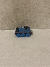 1992 Thomas Wooden Railway Rare Flat Magnets Staples #1 Thin Funnel Train Engine