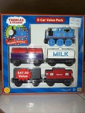 5 CAR VALUE PACK THOMAS FRIENDS TRAIN WOODEN RAILWAY 2001 NEW OPEN BOX !
