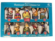 Disney Illuminated Tree Trimmer Set - Snow White & Seven Dwarfs - Santa's Best