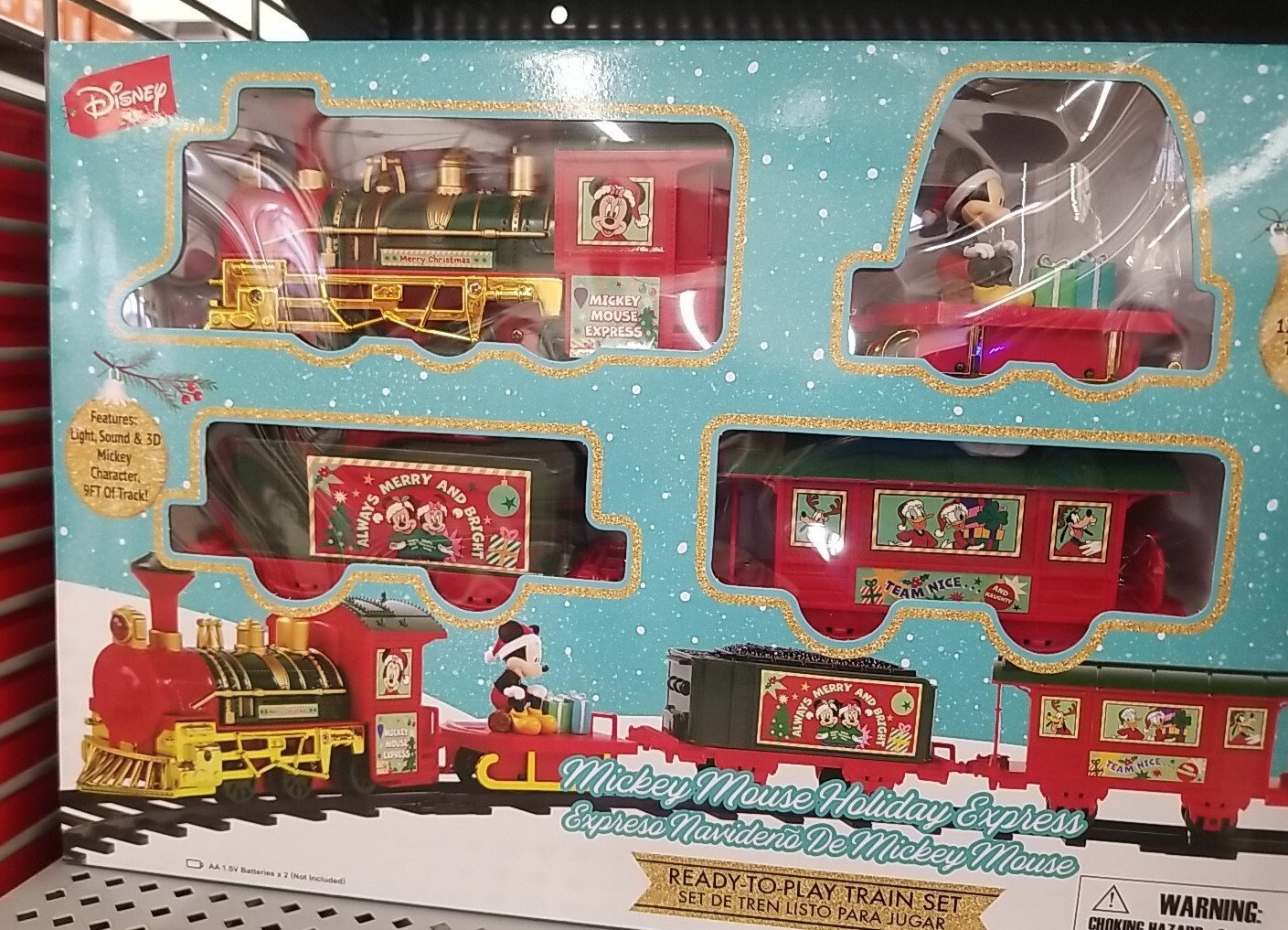 christmas-train-set-mickey