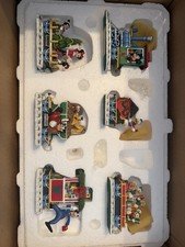 christmas-train-set-mickey