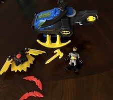 Fisher Price Imaginext DC Super Friends Batman Batcopter helicopter w Weapons
