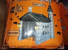 Gemmy-Airblown-Halloween/