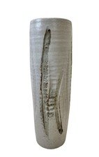 Kohiki Flower Vase, Sadatsugu Shinjo. Hagiware, Japanese Ceramic Pottery Signed