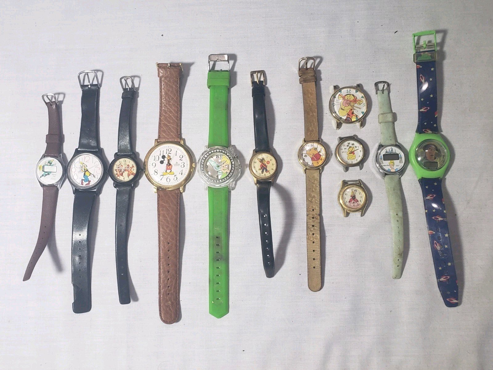 Lot Of Vintage Disney Watches Lorus Mickey Pooh Tigger Cinderella Tinkerbell