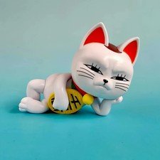 Lucky Maneki Neko Cat Figure, Cute Anime Lucky Cat Car Decor Bedroom Ornament