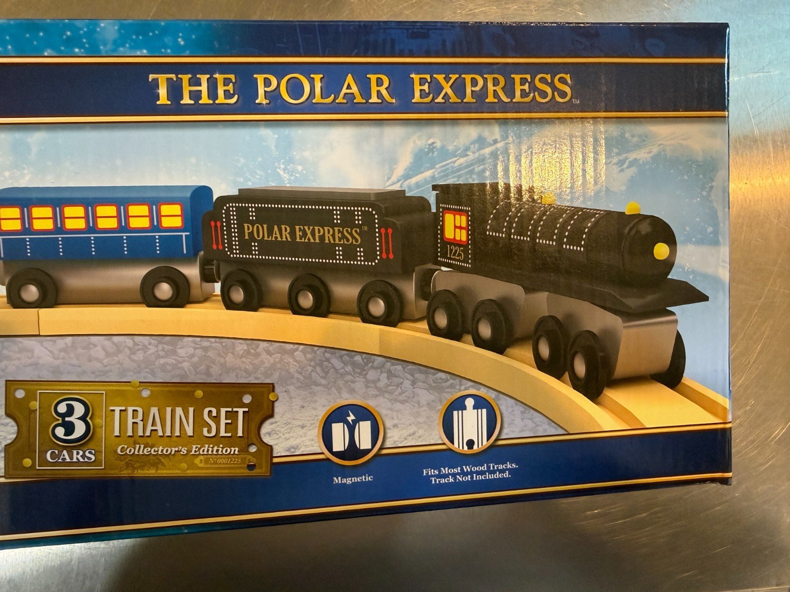 The Polar Express 3 Cars Train Set Collector's Edition - By Masterpieces Inc.