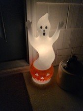 Vintage 1992 Union Products Ghost on Pumpkin Blow Mold (21”) – Don Featherstone