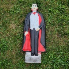 Vintage BELA LUGOSI Dracula Don Featherstone Halloween Lighted Blow Mold