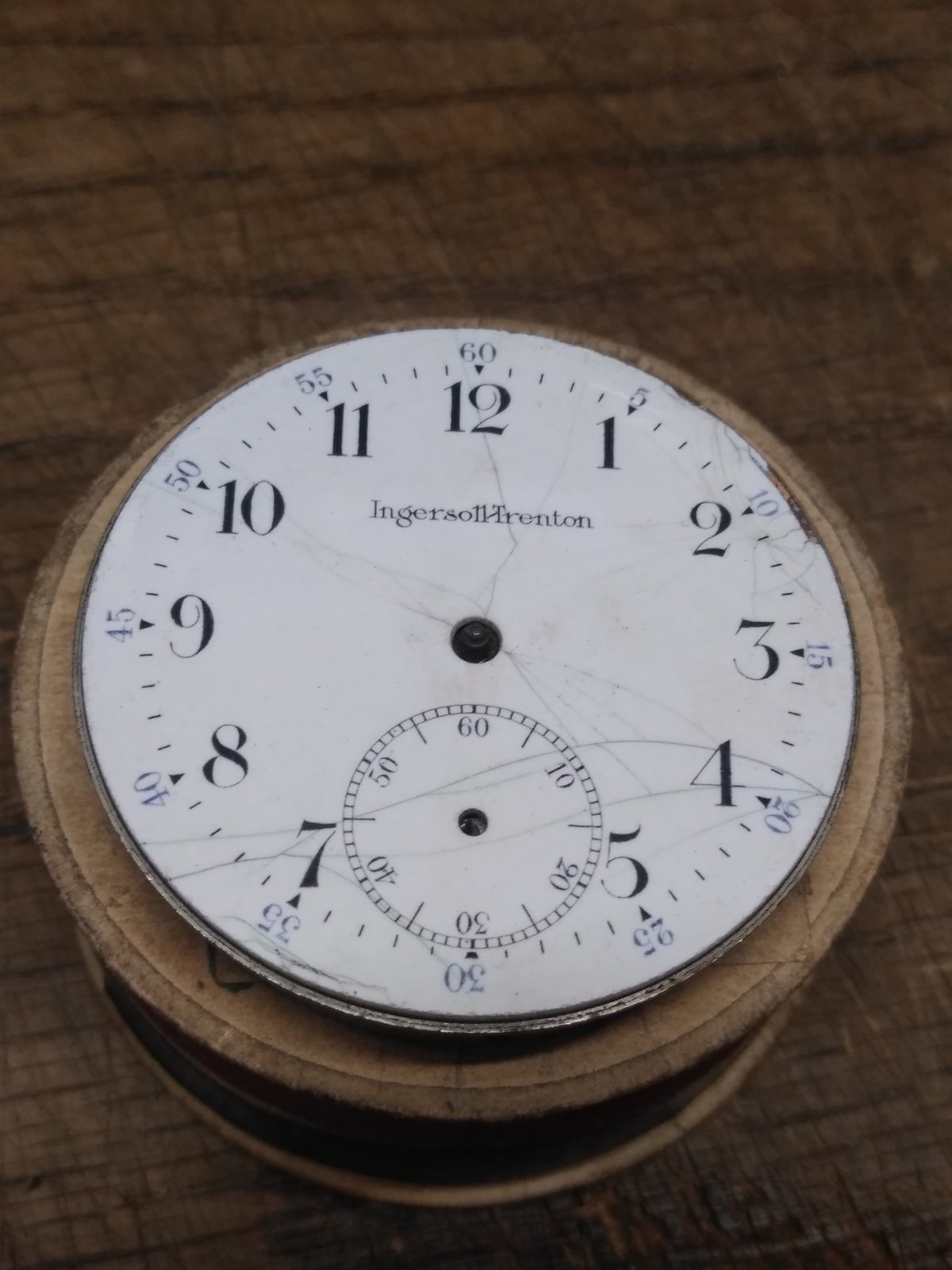 Vtg 1910 Ingersoll Trenton Pocket Watch Movt. Grade 130 Model 3 16s 7j 3Finger