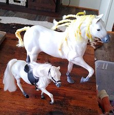 2 White Horses For Barbie & Other Dolls