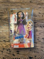Bratz Yasmin Doll Fashion Show Sleepwear ~ Brand NEW
