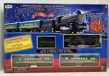 Eztec “North Pole Express” 29 Piece Train Set, Battery Operated MINT