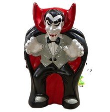 General Foam Dracula Vampire Blow Mold Plug-In Lighted Halloween Decor Red