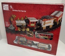 Home Accents Holiday Christmas Tree Train Set With 9 Ft Track, 35” Diameter MINT