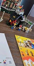 LEGO Castle: Vintage Guarded Inn (6067) 100% Complete EXTRAS Manual Excellent!