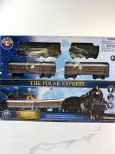 Lionel The Polar Express Battery Operated 28 Piece Christmas Train Set 7-11925