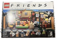 NIB LEGO Ideas Friends TV Series Central Perk Set (21319) Retired