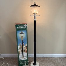Santa's Best Christmas Victorian Lamp Post Electric Lantern Telescoping 30"