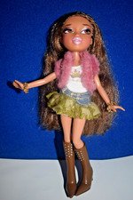 Talking MGA Bratz Yasmin Doll Original Outfit Missing Earrings NO STAND Untested
