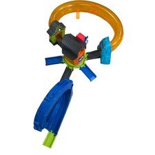 Thomas and Friends Minis Boost 'N Blast Stunt Set 2016 Exclusive Mini *No Train*