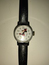vintage-mickey-mouse-watch-swiss-made